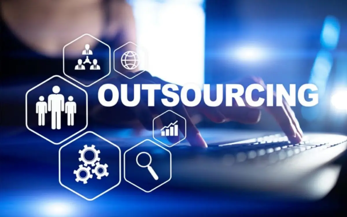 it outsourcing models